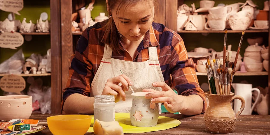 Can You Use Epoxy Resin on a Clay Pot for Sealing?