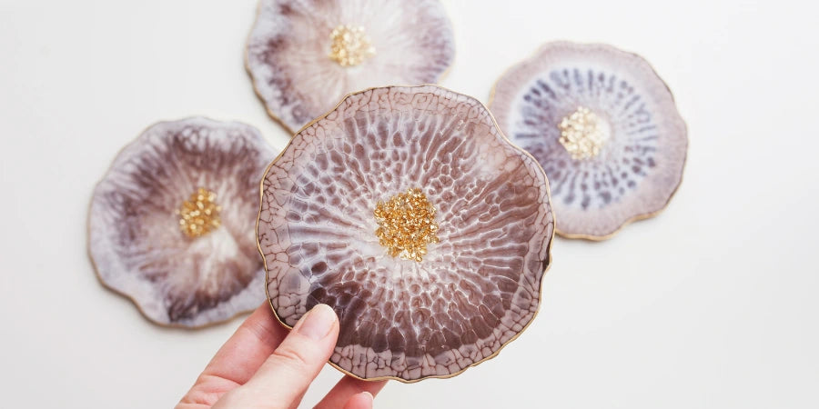 Epoxy Resin Art: Creative Ideas to Light Up Your Home in Festivals