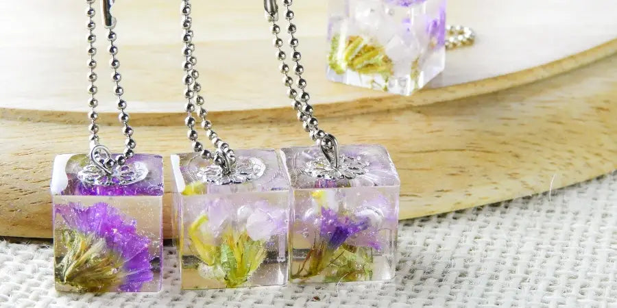 How to Use Crystals or Gemstones in Epoxy Resin Art?