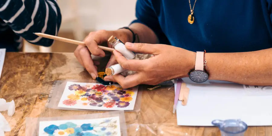 Budget-Friendly Epoxy Resin Art Tips for Students in Delhi