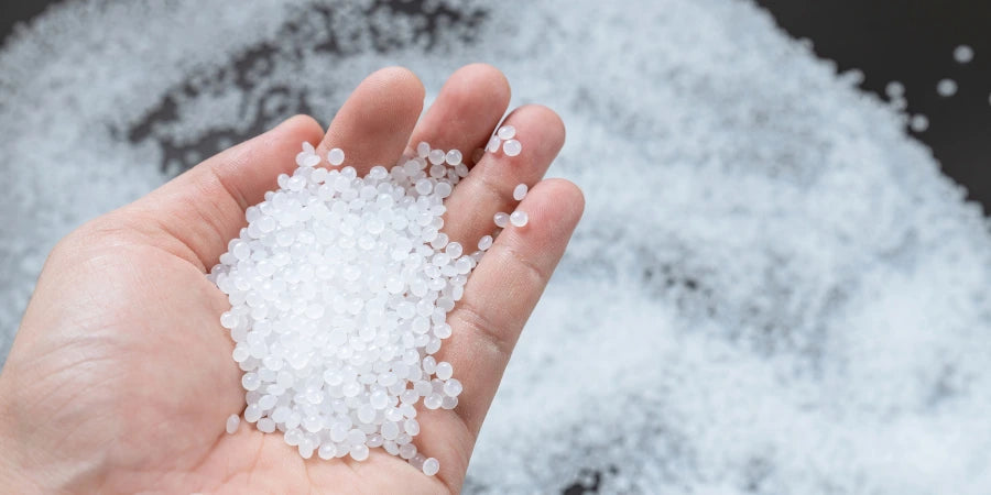 What are the Essential Raw Materials for Epoxy Resin Art?