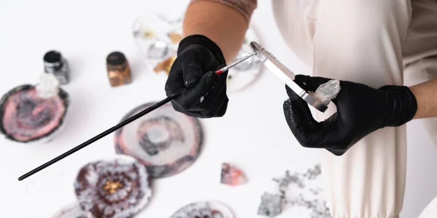 Summer Heat Challenges in Resin Art: Effects on Resin Curing