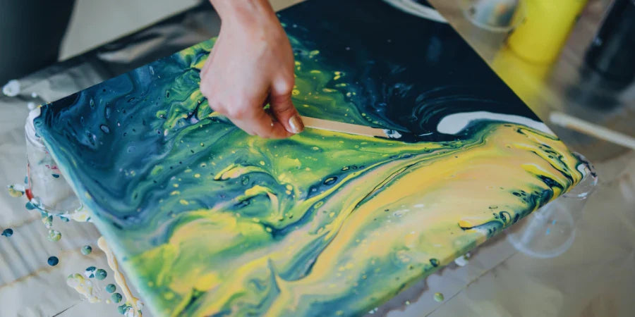 Can I Use Acrylic Colours in Resin Art?