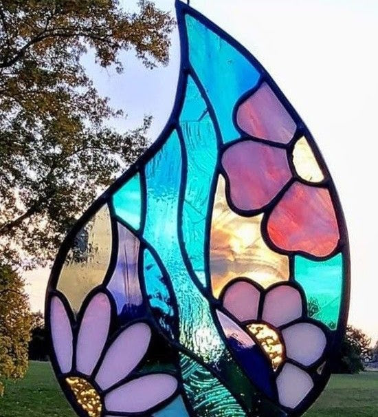 Theme Glass Painting in figure if your choice.