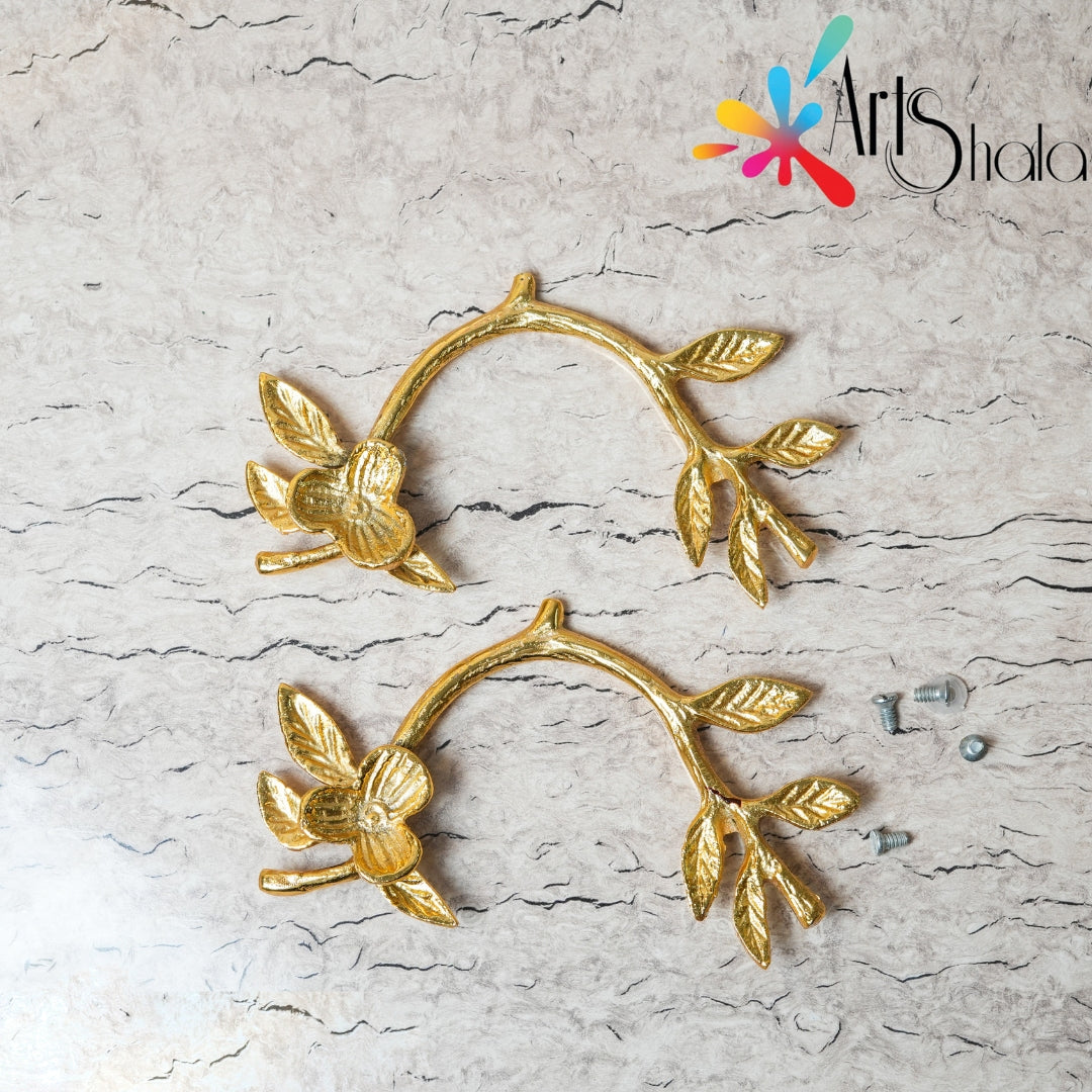 Lotus Metal Leaf Tray handle