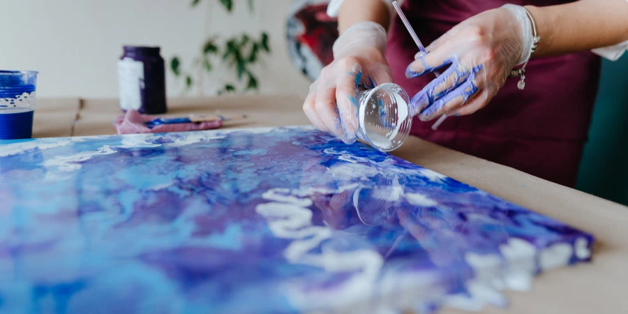 Difference Between Resin Art and Acrylic Pouring/Fluid Art