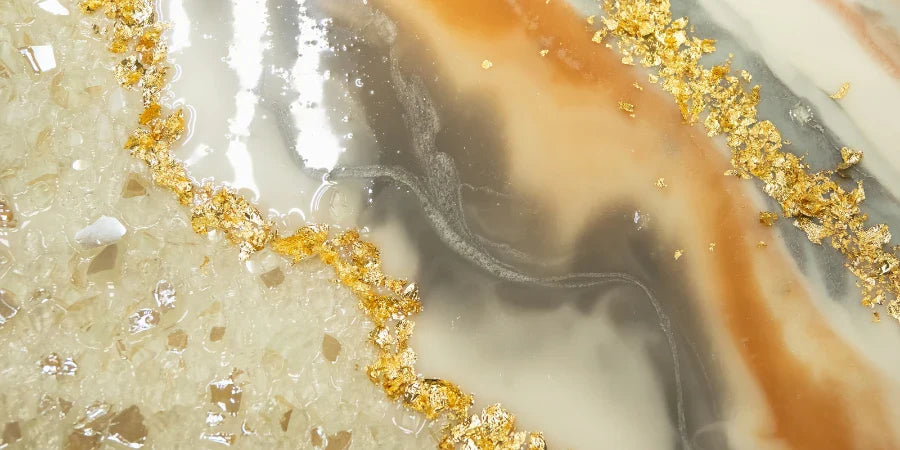 How Do I Put a Photo in Resin?